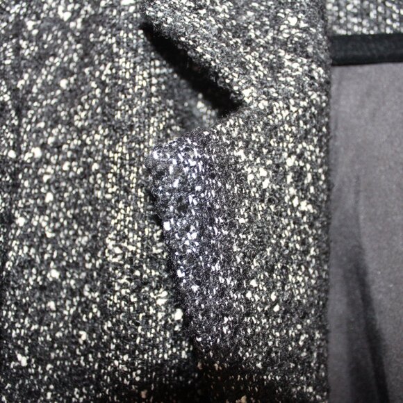 Cape Coat Boucle Grey Small - Picture 9 of 9